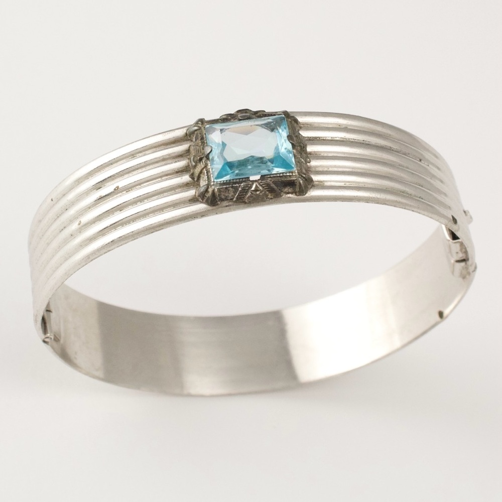 Vintage Blue Glass Bangle Bracelet Silver Tone Emerald Cut Stone